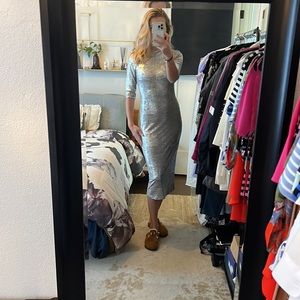 NWT Alice + Olivia Delora Silver Mock Neck Midi Dress Size 10